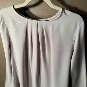 Ann Taylor mixed media light gray blouse
